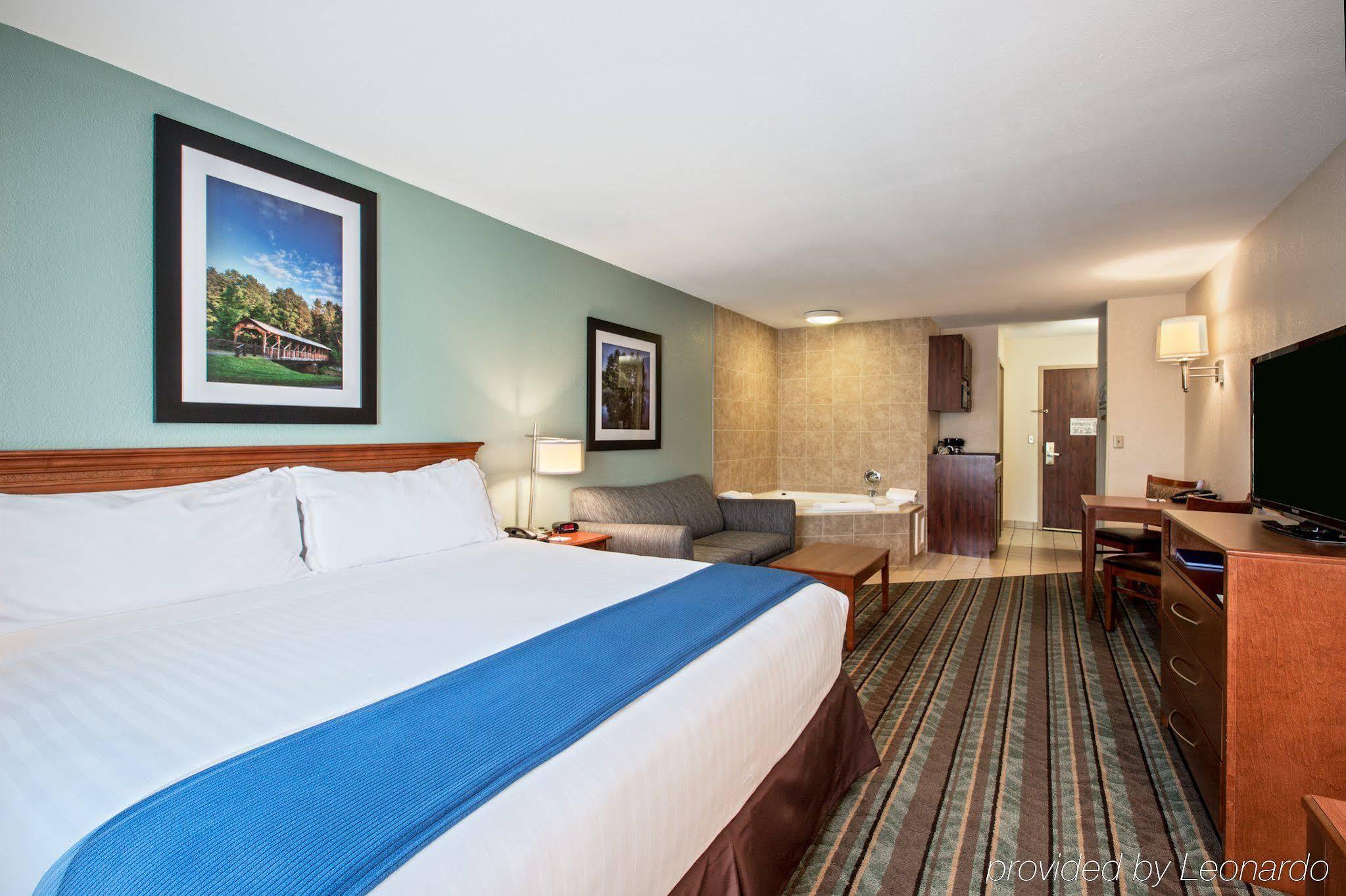 Holiday Inn Express & Suites Salamanca, An Ihg Hotel Exteriér fotografie